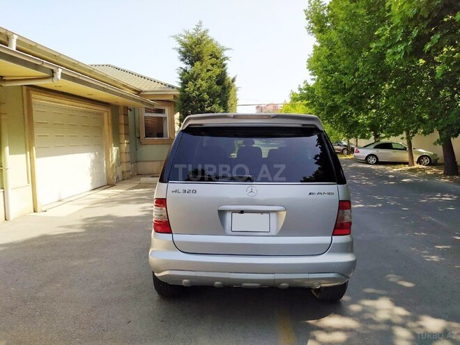 Mercedes ML 320 2002, 200,000 km - 3.2 l - Bakı