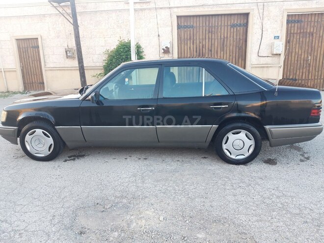 Mercedes E 200 1994, 250,000 km - 2.0 l - Bakı