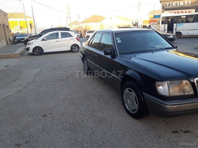 Mercedes E 200 1994, 250,000 km - 2.0 l - Bakı