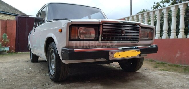 LADA (VAZ) 2107 2006, 90,000 km - 1.6 л - Astara