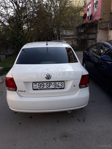 Volkswagen Polo 2013, 185,000 km - 1.6 л - Bakı