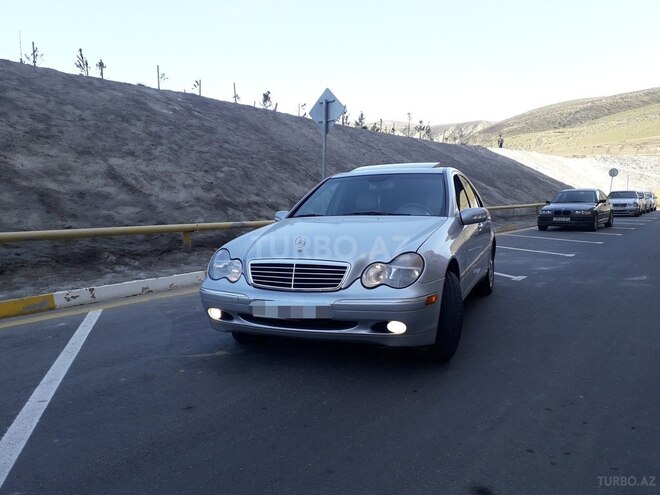 Mercedes C 240 2001, 300,000 km - 2.4 l - Bakı