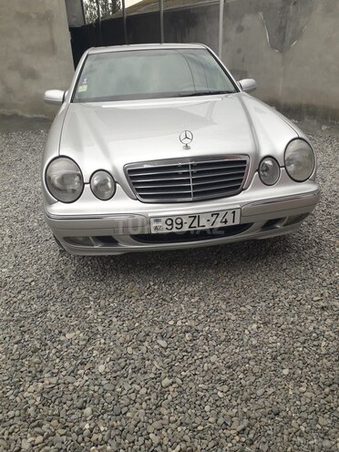 Mercedes E 220 2002, 392,500 km - 2.2 l - Bakı