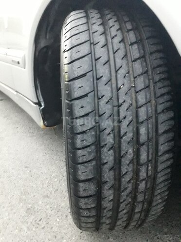 Mercedes E 220 2002, 392,500 km - 2.2 l - Bakı