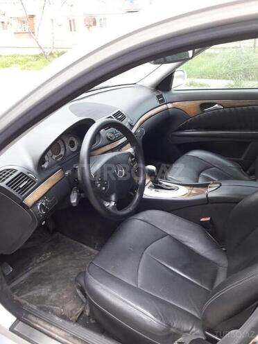 Mercedes E 220 2006, 234,000 km - 2.2 l - Bakı