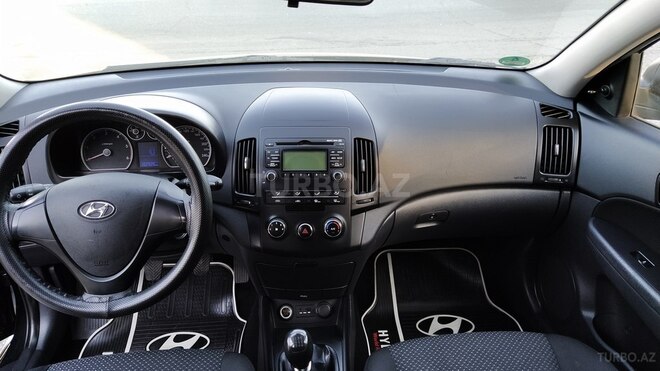 Hyundai i30 2011, 152,400 km - 1.6 l - Bakı