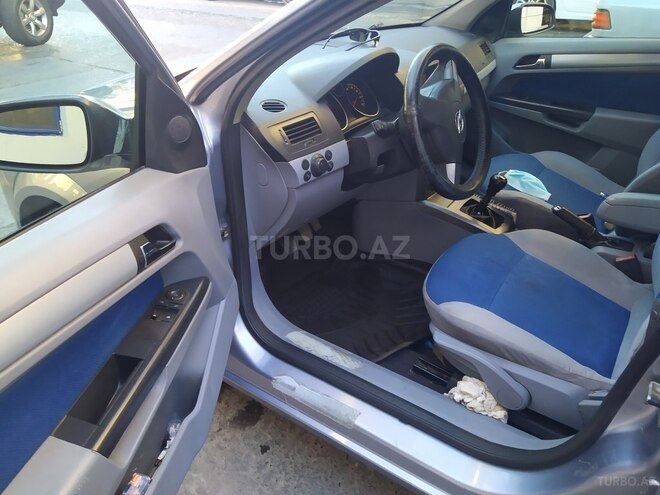 Opel Astra 2005, 319,000 km - 1.6 l - Bakı