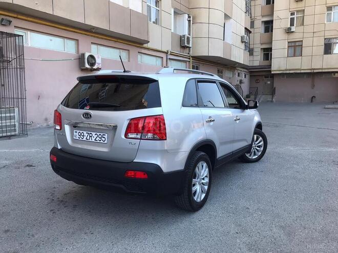 Kia Sorento 2010, 122,000 km - 2.0 l - Bakı