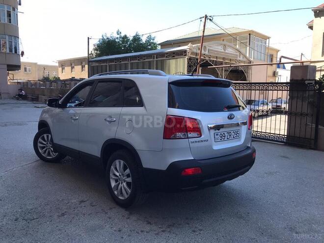 Kia Sorento 2010, 122,000 km - 2.0 l - Bakı
