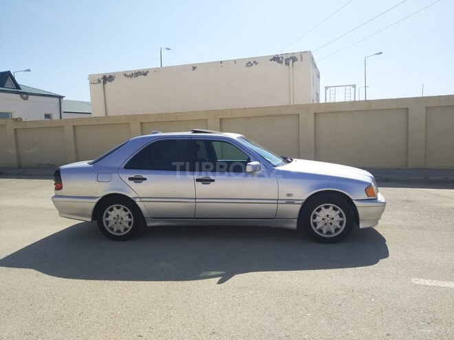 Mercedes C 180 1999, 356,000 km - 1.8 l - Şirvan