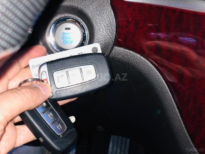Hyundai Santa Fe 2010, 61,000 km - 2.0 l - Tovuz