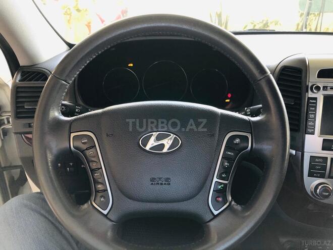 Hyundai Santa Fe 2010, 61,000 km - 2.0 l - Tovuz