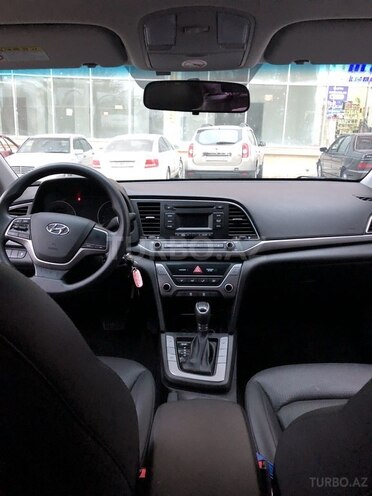 Hyundai Elantra 2016, 49,000 km - 1.6 l - Bakı