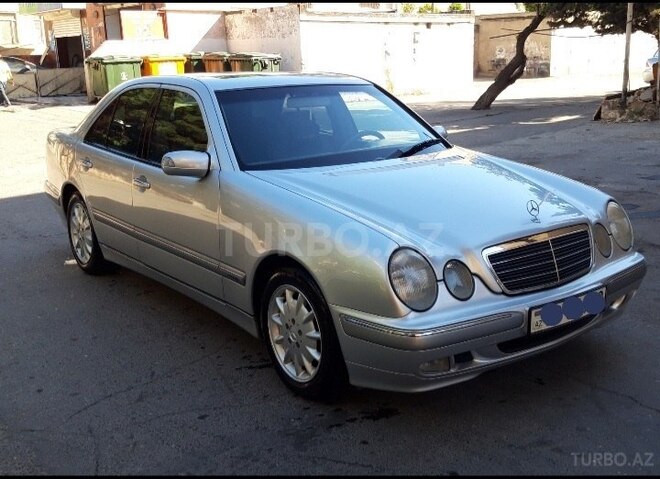 Mercedes E 200 2000, 254,000 km - 2.0 l - Bakı