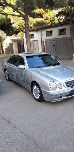 Mercedes E 200 2000, 254,000 km - 2.0 l - Bakı