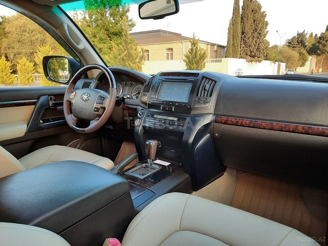 Toyota Land Cruiser 2010, 146,000 km - 4.0 л - Bakı