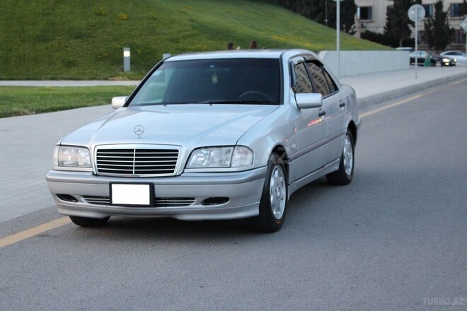 Mercedes C 200 1997, 297,000 km - 2.0 l - Bakı