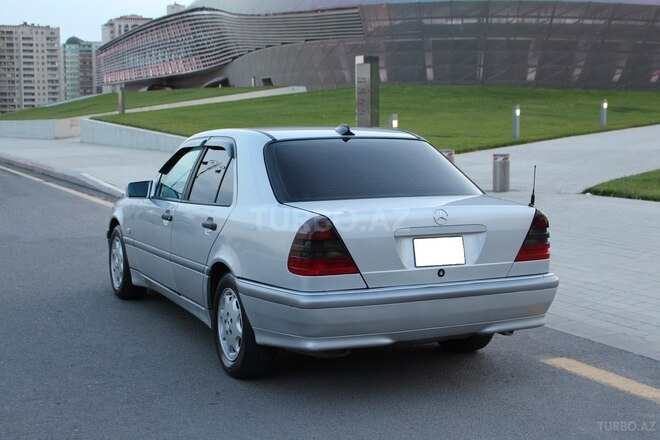 Mercedes C 200 1997, 297,000 km - 2.0 l - Bakı