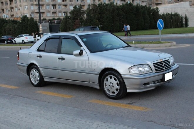 Mercedes C 200 1997, 297,000 km - 2.0 l - Bakı