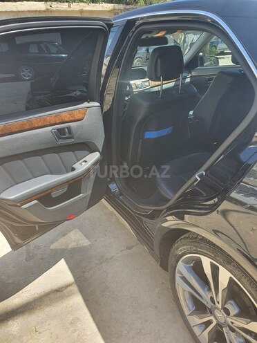 Mercedes E 220 2011, 267,000 km - 2.2 l - Gəncə