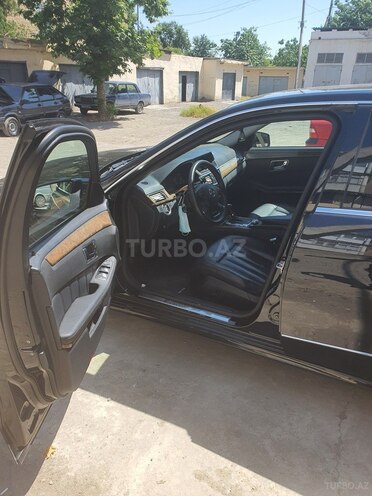 Mercedes E 220 2011, 267,000 km - 2.2 l - Gəncə