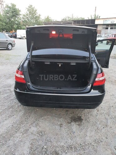 Mercedes E 220 2011, 267,000 km - 2.2 l - Gəncə