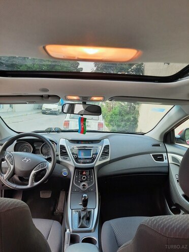 Hyundai Elantra 2015, 42,000 km - 1.8 l - Bakı