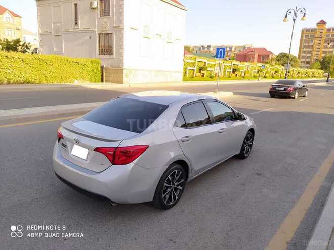 Toyota Corolla 2017, 44,500 km - 1.8 л - Bakı