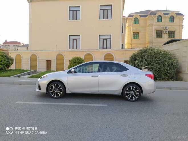 Toyota Corolla 2017, 44,500 km - 1.8 л - Bakı