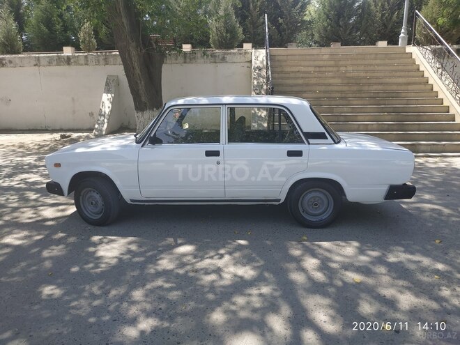 LADA (VAZ) 2107 2009, 95,000 km - 1.6 l - Şirvan