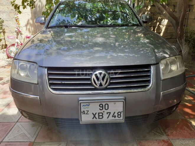 Volkswagen Passat 2003, 30,000 km - 1.8 l - Sumqayıt