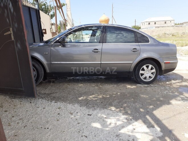Volkswagen Passat 2003, 30,000 km - 1.8 l - Sumqayıt