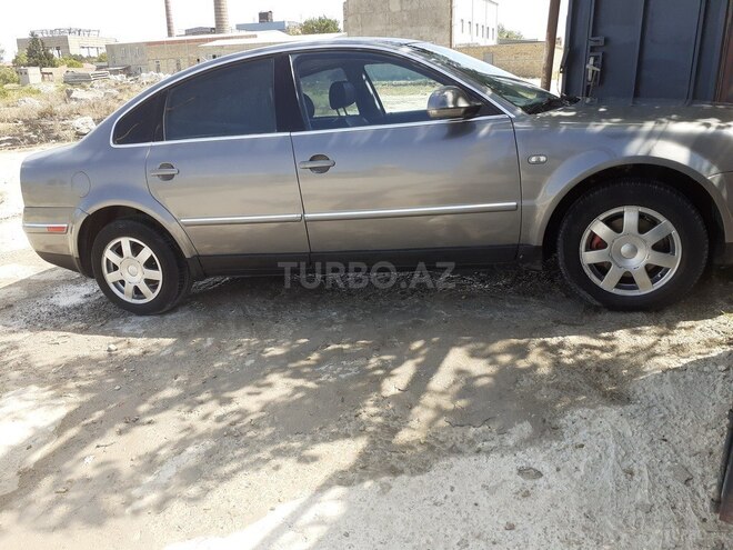 Volkswagen Passat 2003, 30,000 km - 1.8 l - Sumqayıt