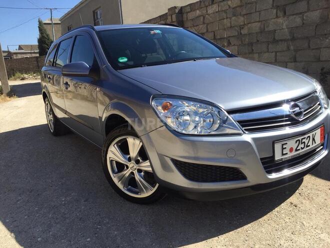Opel Astra 2009, 165,000 km - 1.4 l - Bakı