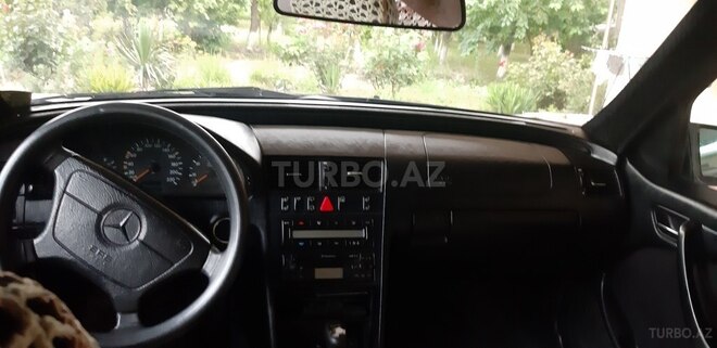 Mercedes C 250 1998, 3,000,000 km - 0.2 l - İmişli