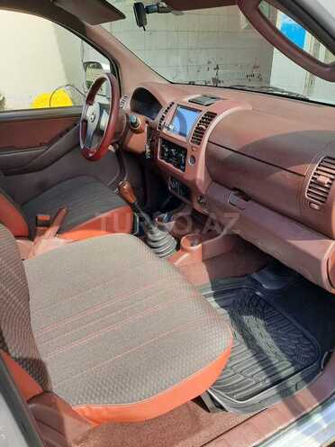 Nissan Navara 2012, 90,000 km - 2.5 l - Bakı