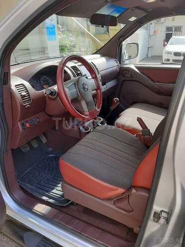 Nissan Navara 2012, 90,000 km - 2.5 l - Bakı