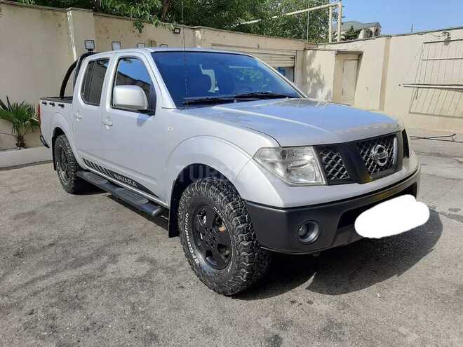 Nissan Navara 2012, 90,000 km - 2.5 l - Bakı