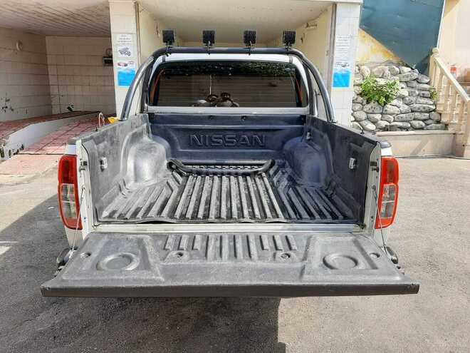 Nissan Navara 2012, 90,000 km - 2.5 l - Bakı