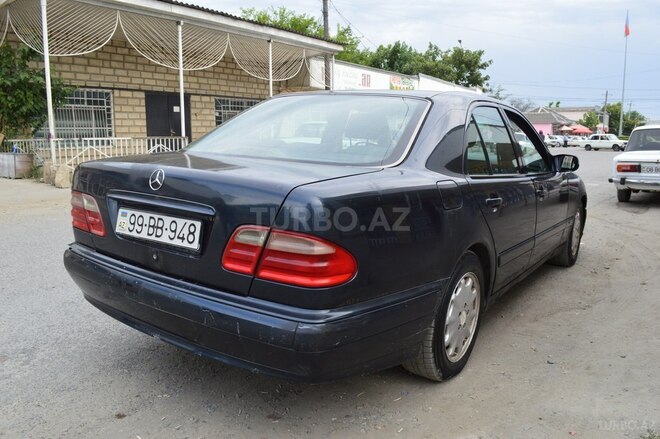 Mercedes E 200 2000, 503,000 km - 2.0 l - Balakən