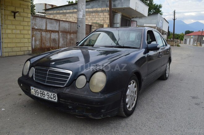 Mercedes E 200 2000, 503,000 km - 2.0 l - Balakən