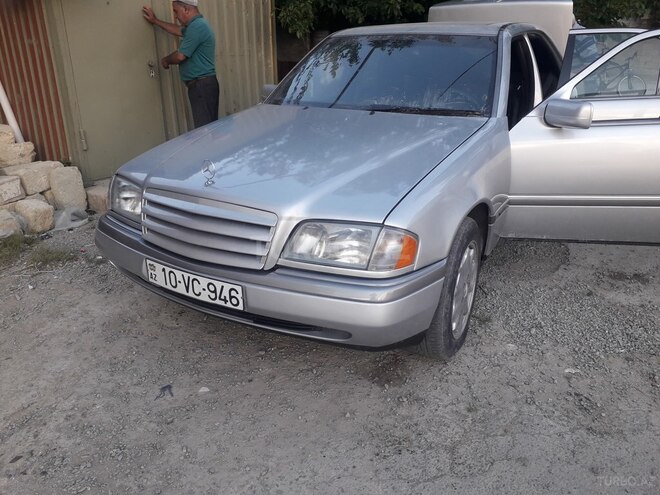 Mercedes C 180 1997, 420,000 km - 1.8 l - Sumqayıt