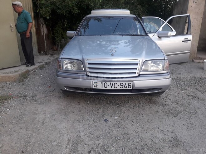 Mercedes C 180 1997, 420,000 km - 1.8 l - Sumqayıt