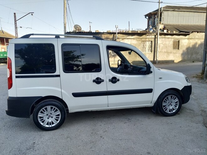 Fiat Doblo 2010, 243,000 km - 1.4 l - Bakı