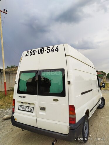 Ford Transit 2005, 123,000 km - 2.4 l - Quba