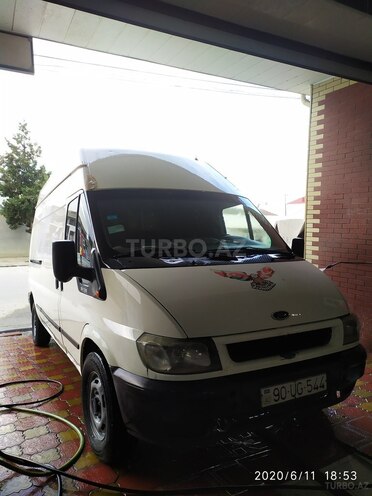 Ford Transit 2005, 123,000 km - 2.4 l - Quba