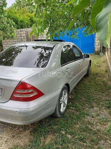 Mercedes C 200 2000, 330,000 km - 2.0 l - Şabran
