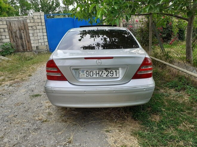 Mercedes C 200 2000, 330,000 km - 2.0 l - Şabran