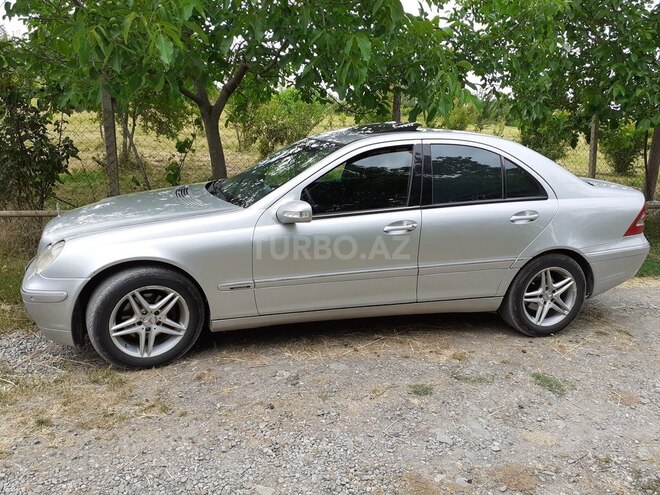 Mercedes C 200 2000, 330,000 km - 2.0 l - Şabran