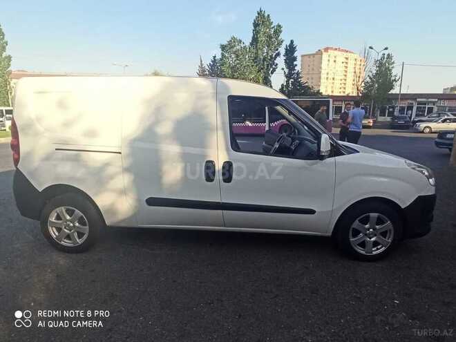 Fiat Doblo 2010, 180,000 km - 1.6 л - Bakı